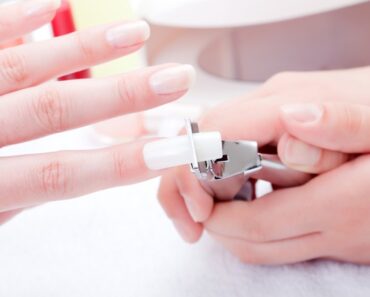 Aprende Cómo Quitar Uñas De Gel: 3 Métodos Simples