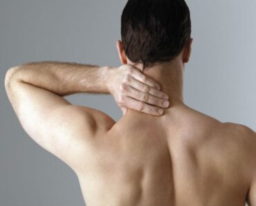 Cómo Quitar el Dolor de Cuello: 3 Tratamientos Sencillos